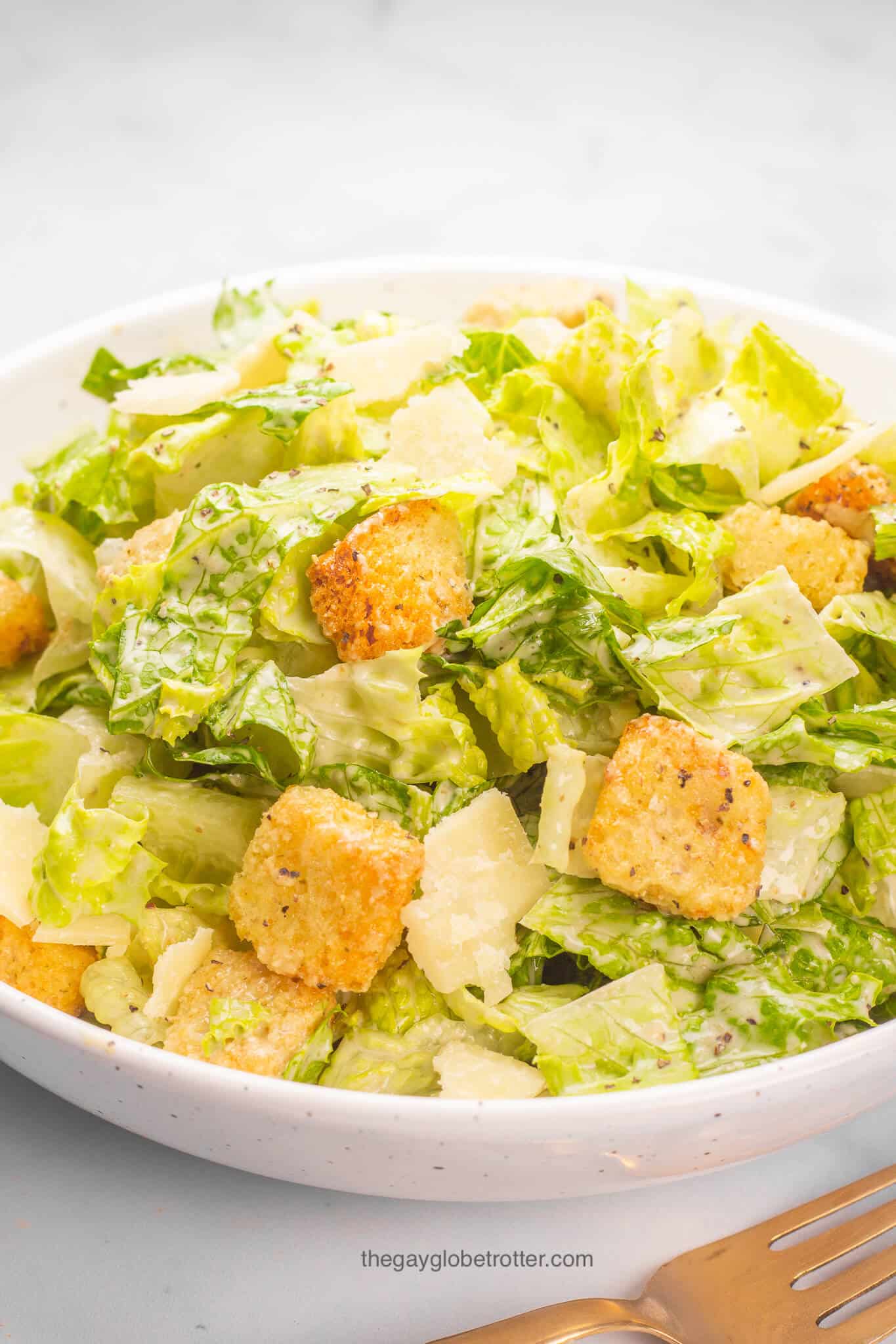 Classic Caesar Salad {With Easy Dressing} - The Gay Globetrotter