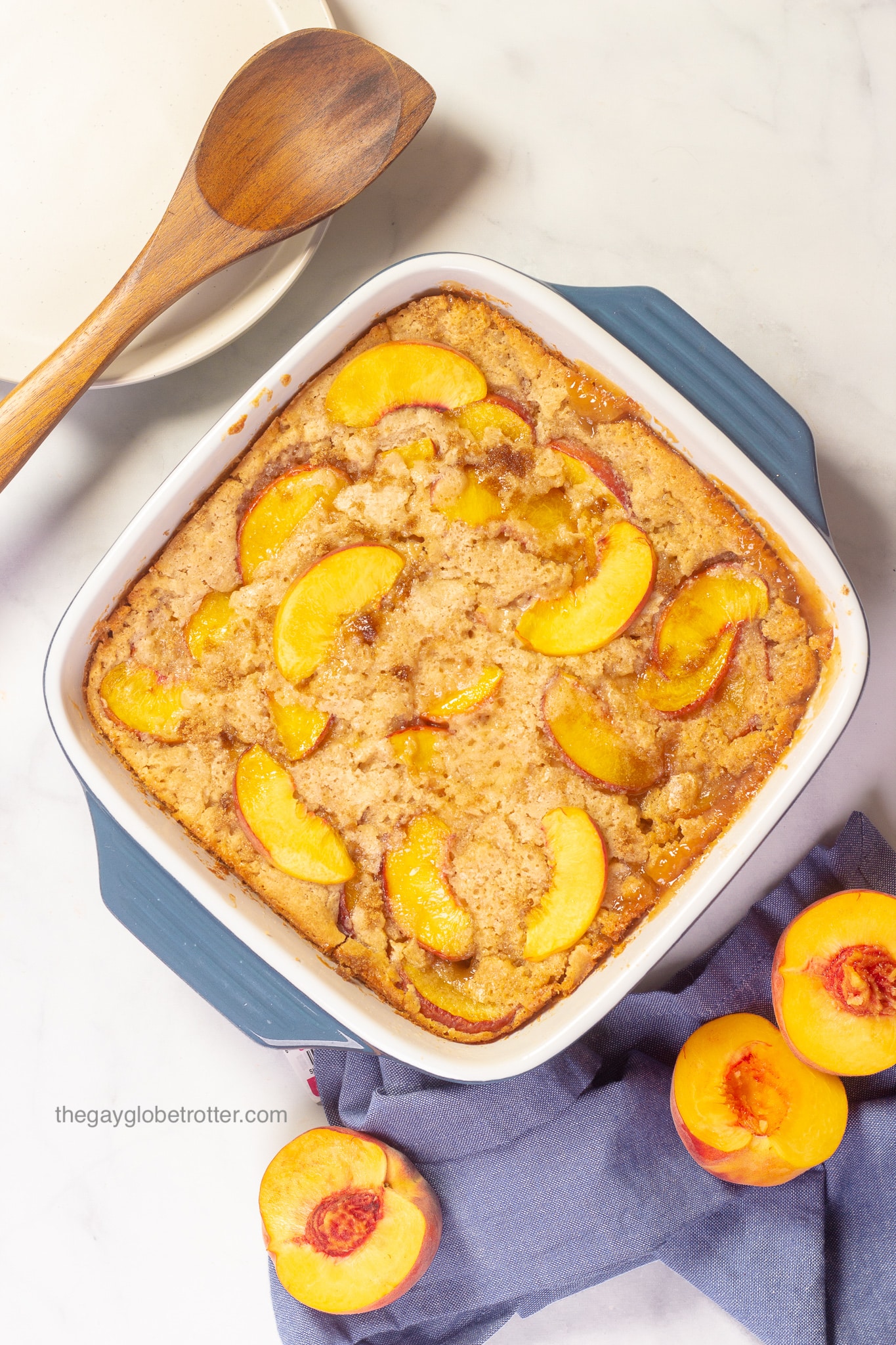 Bisquick Peach Cobbler {Fresh and Simple!} - The Gay Globetrotter